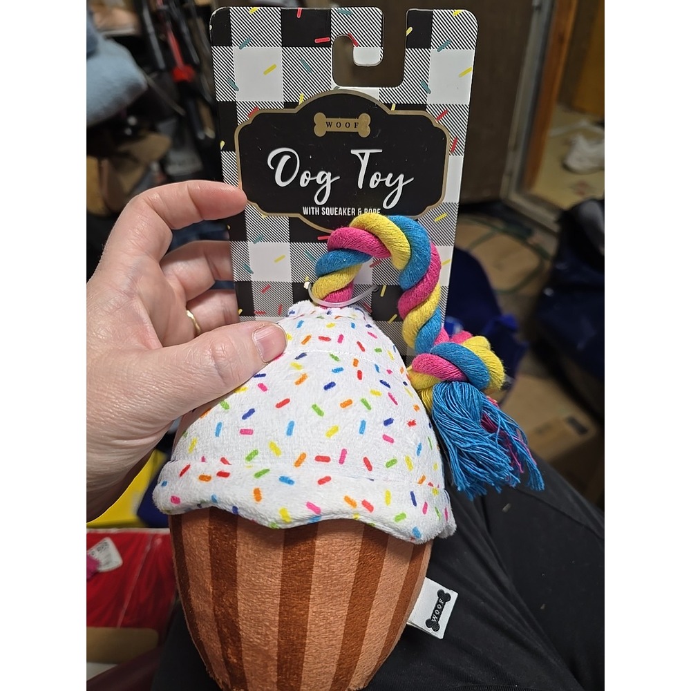 Woof Dog Toy Birthday-Cupcake With Squeaker And Rope Play It Up GMason Group